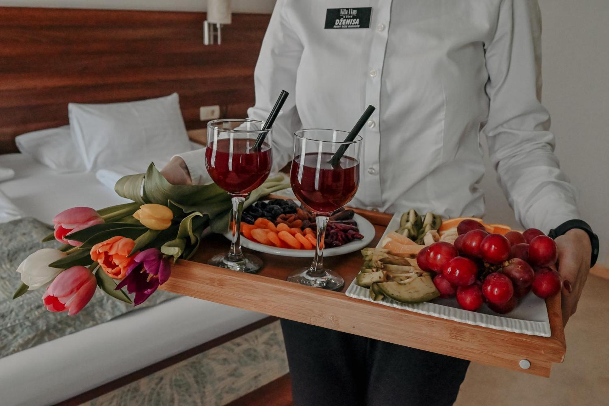 Boutique Hotel Ukus Tesanj Buitenkant foto