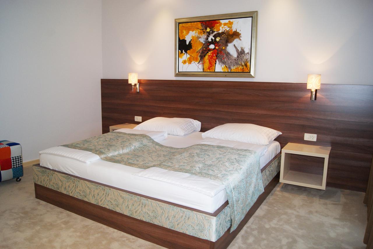 Boutique Hotel Ukus Tesanj Kamer foto
